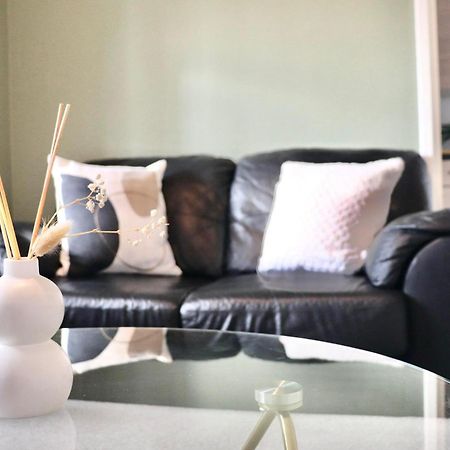 Stunning Apartment, Sleeps 4, Central London, 1 Bedroom, Zone 1, Kennington - Open For Business Stays, Long Stays And Families Relocating Extérieur photo